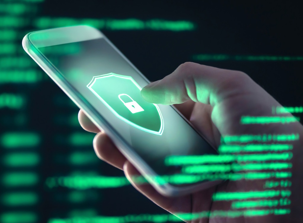 أخطاء بسيطة وشائعة تمكّن من اختراق هاتفك في ثوانٍ معدودة !