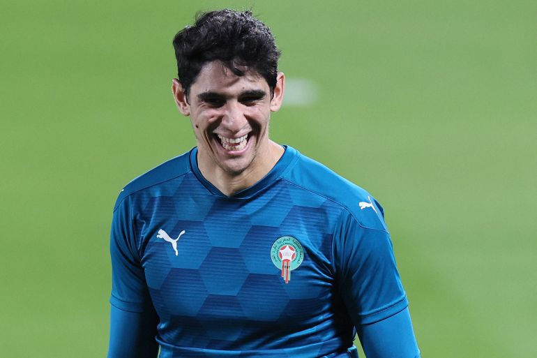 بونو يكشف تفاصيل ما فعله مبيمبا في مباراة المنتخب ضد الكونغو