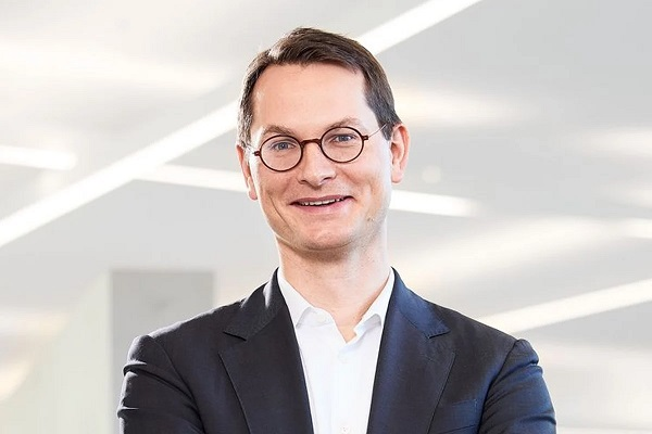 من هو الرئيس التنفيذي الجديد لشركة "إسمنت المغرب"؟