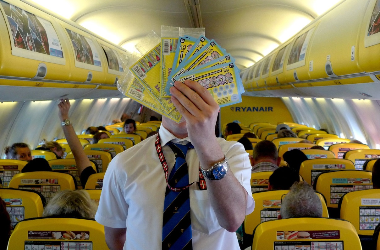 ما الذي تخفيه أسعار "ريان إير" الزهيدة للرحلات الداخلية بالمغرب؟