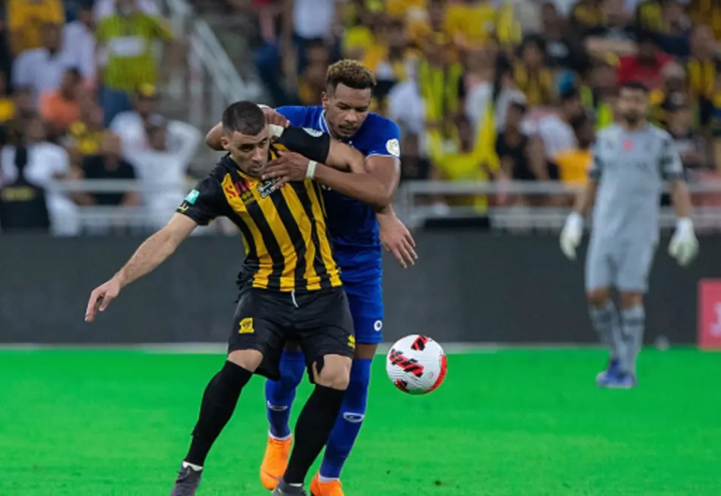 المدافع السعودي البليهي: أخشى حمد الله