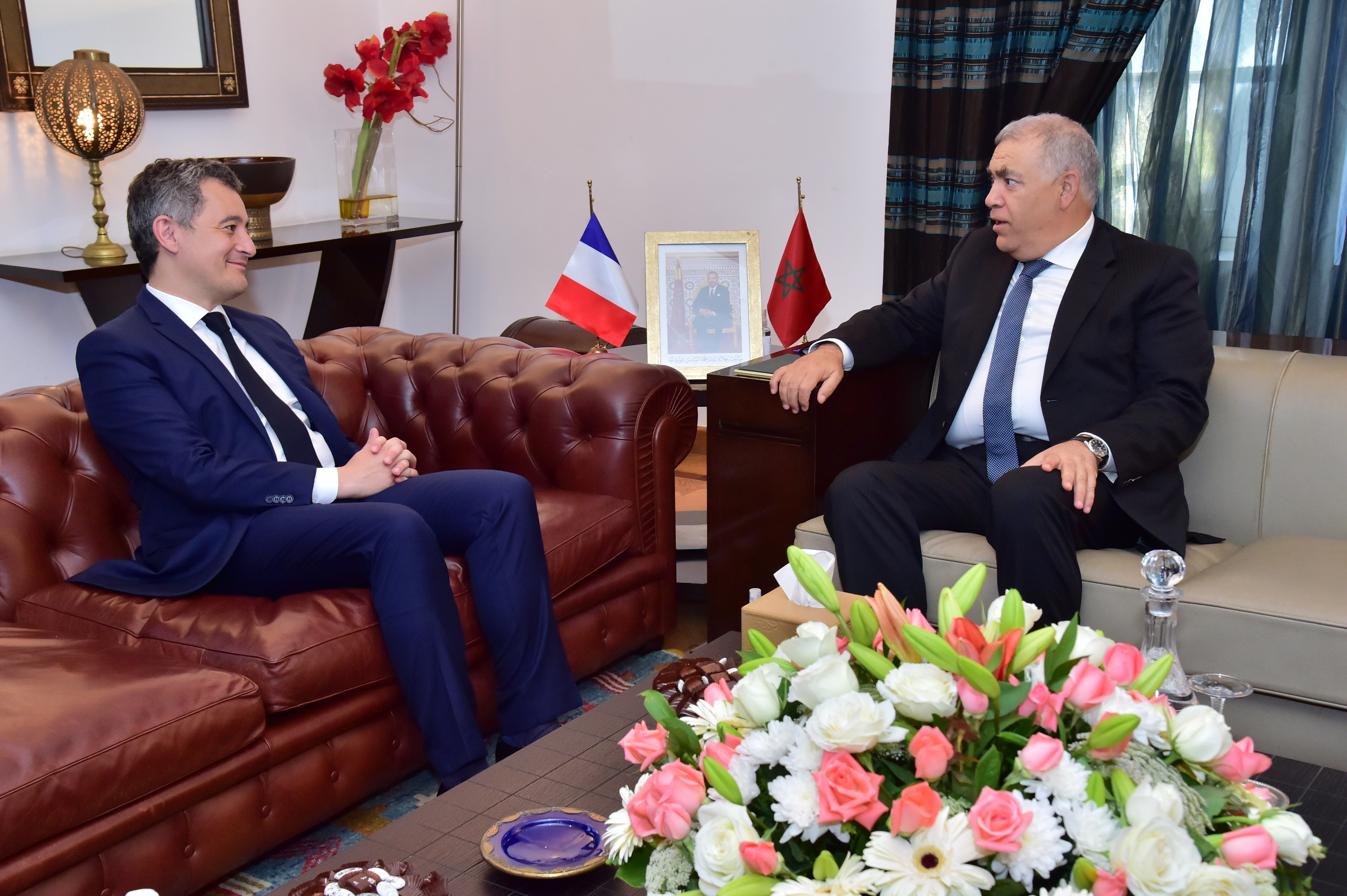 وزير الداخلية الفرنسي يشيد بالمقاربة الأمنية المغربية في مواجهات تحديات الأمن والهجرة