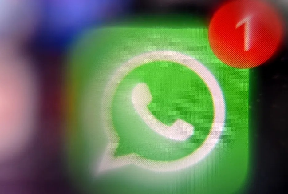  خدمات "واتساب" تتوقف فجأة 