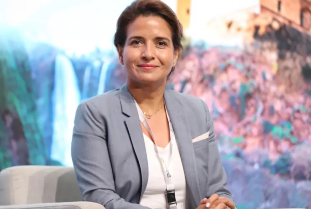  من يستهدف السيدة الوزيرة ؟! 