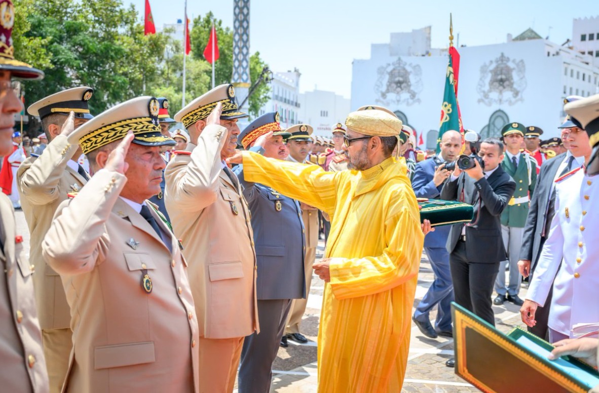  الملك يطلق اسم المرحومة للا لطيفة على فوج الضباط المتخرجين 