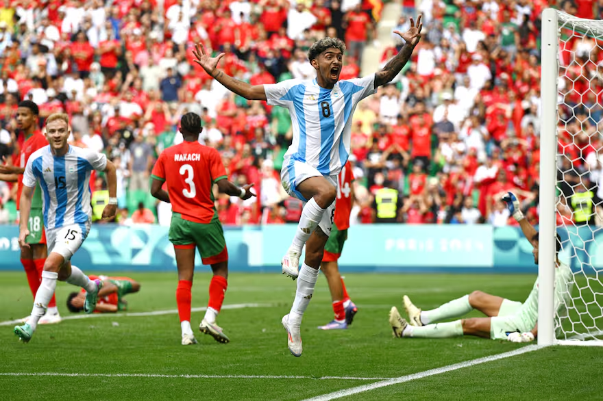 صحافة إسبانية: إضافة 15 دقيقة "تنقذ الأرجنتين" أمام المنتخب المغربي