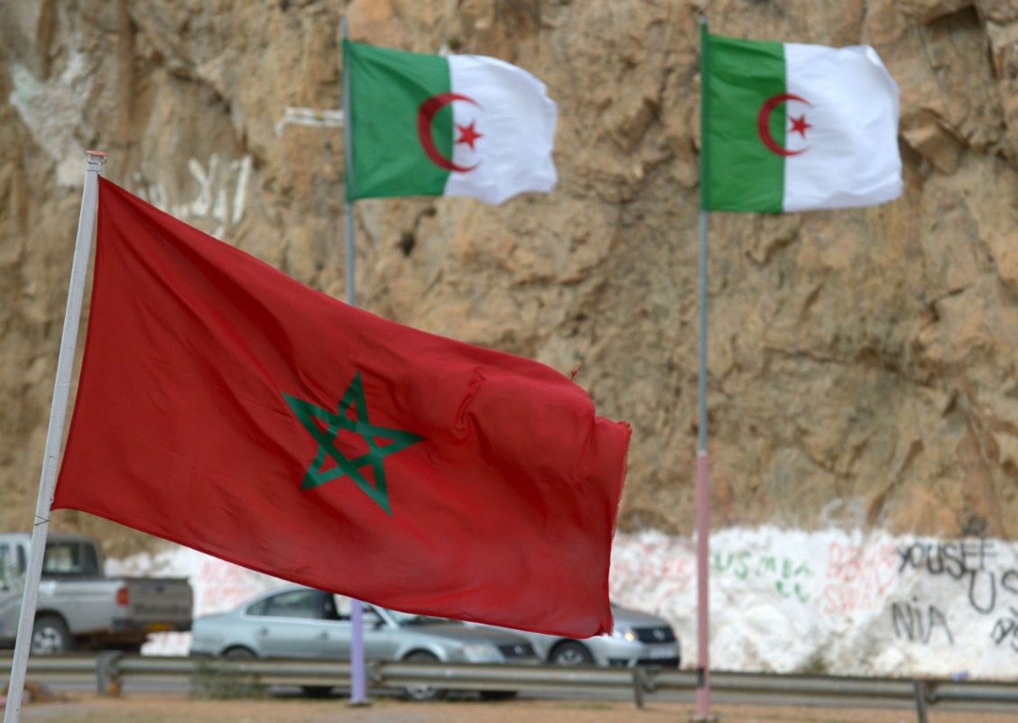 تأشيرة الجزائر.. مواقف "بايخة"