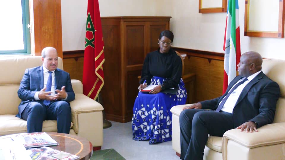 وزير غينيا الاستوائية الأول يشيد بالتعاون المثمر والاستراتيجي مع المغرب