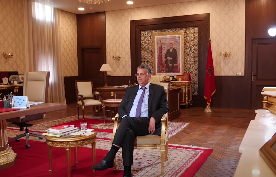 وهبي: إذا كان دخل المرأة أكثر من الرجل فستكون هي المسؤولة عن النفقة !