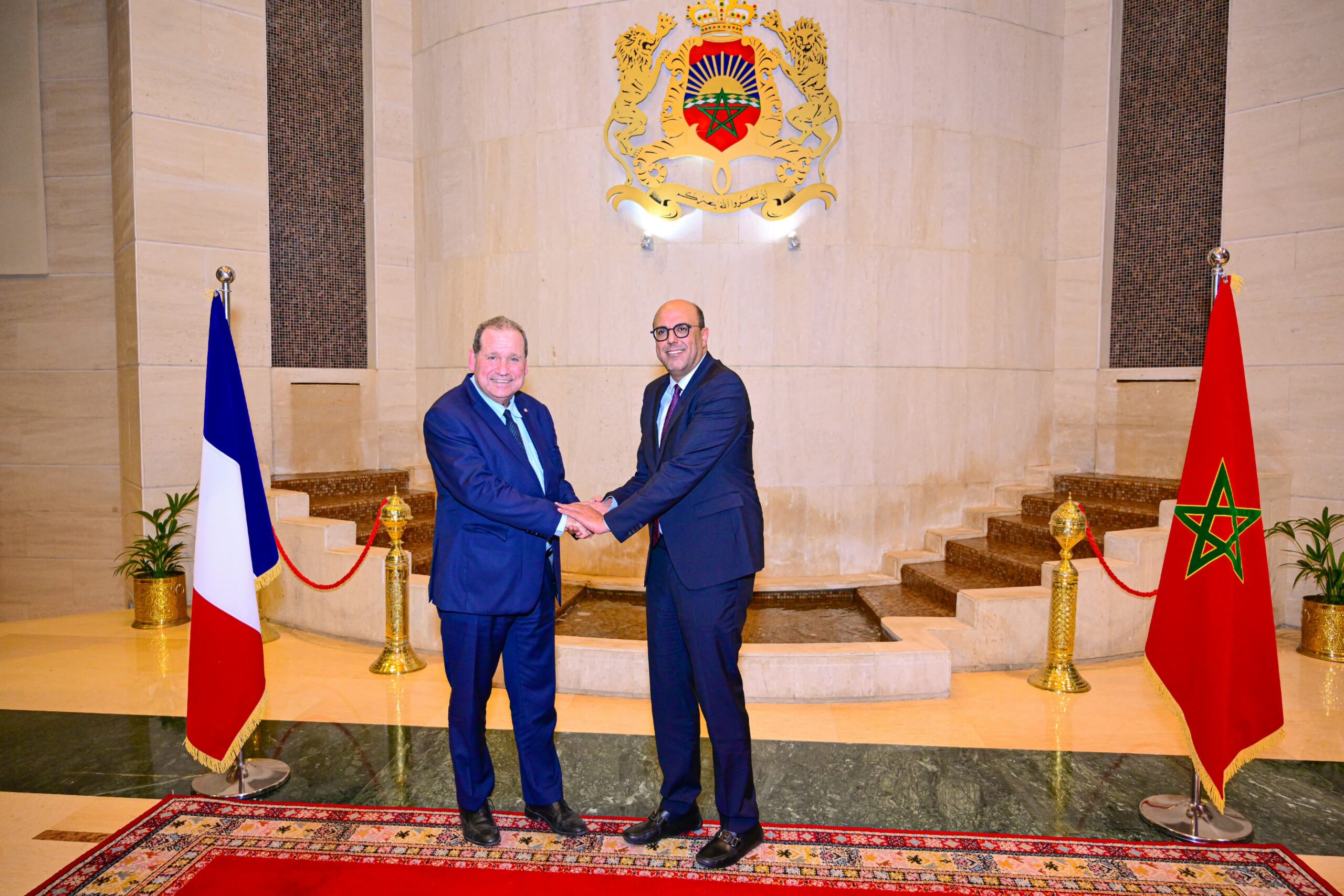  رئيس مجلس المستشارين يشيد بالتطور المستمر للعلاقات الثنائية بين المغرب وفرنسا 