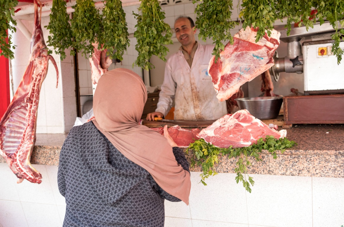 ارتفاع أسعار اللحوم الحمراء في المغرب.. مبادرات حكومية لا تفضي إلى شيء !