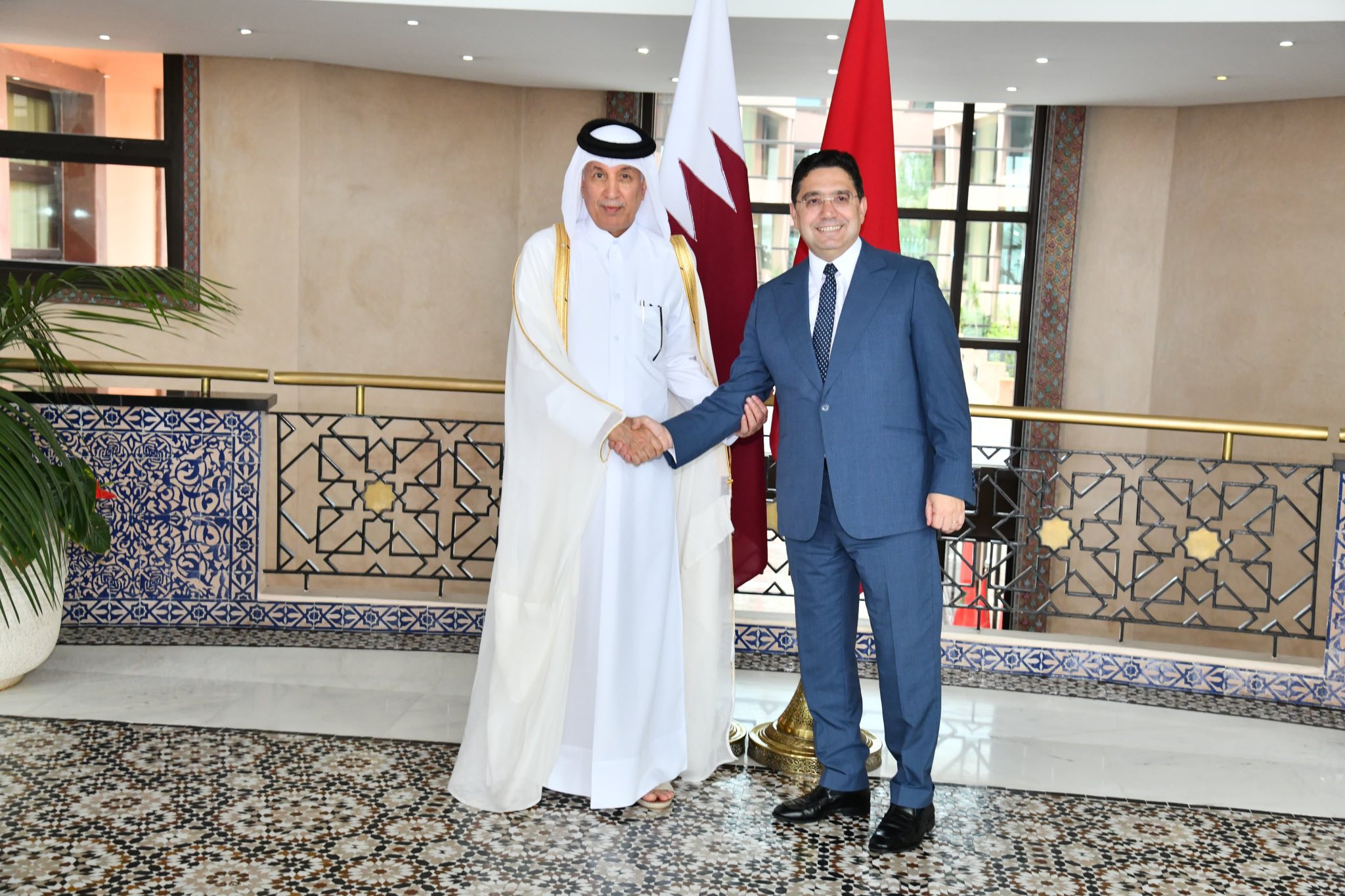 ناصر بوريطة يلتقي وزير الدولة القطري سلطان المريخي في الرباط لبحث سبل تعزيز العلاقات الثنائية بين المغرب وقطر