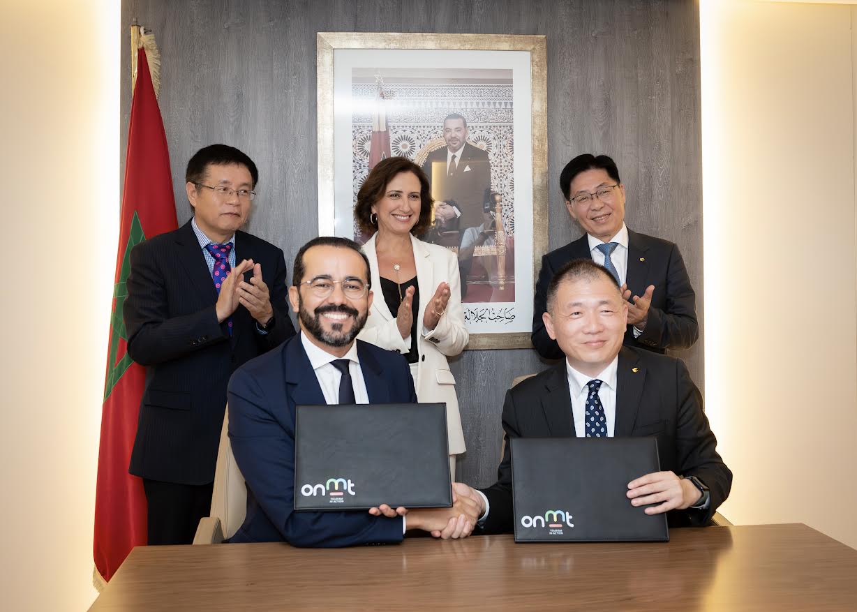  المغرب يعزز حضوره السياحي في الصين باتفاقية استراتيجية مع "تشاينا إيسترن" 