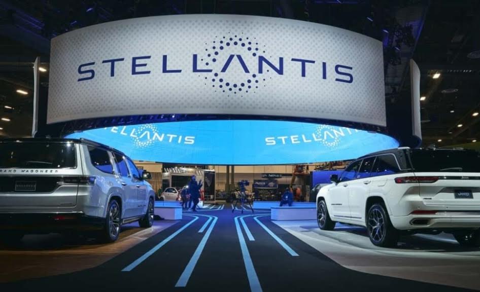  استثمار مجموعة "ستيلانتيس" الضخم في المغرب يثير غضبًا سياسيًا في إيطاليا 