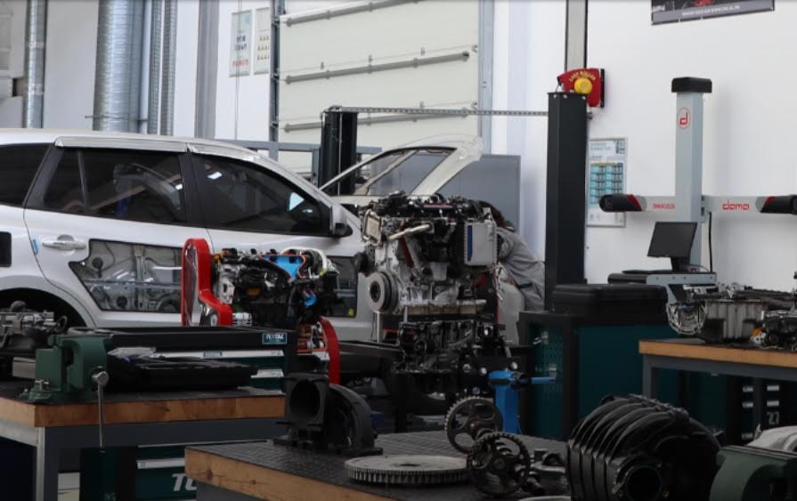 مشروع أوروبي جديد لتأطير وتنشيط هجرة العمال المهرة من المغرب وتونس نحو إيطاليا