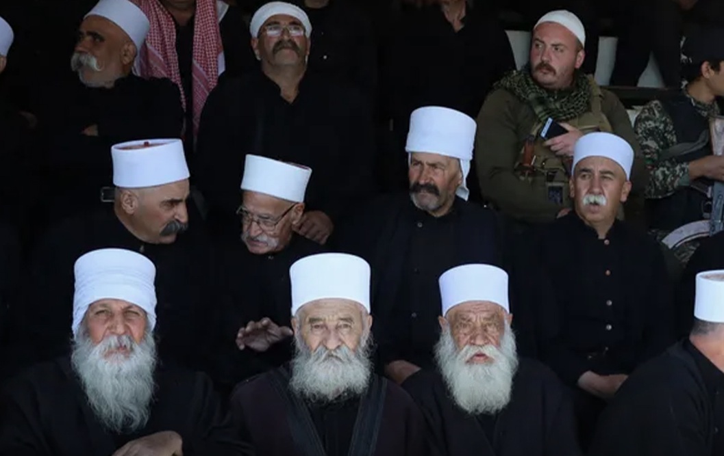 الجيش السوري ينسحب من السويداء والشرع يكلف فصائل درزية بحفظ الأمن