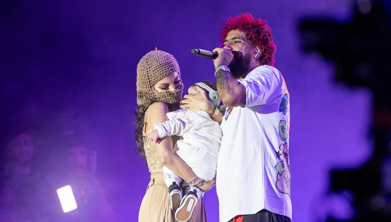 أربعة حروف صنعت جدلاً ... طوطو بين الاستفزاز الجماهيري والسجال النخبوي