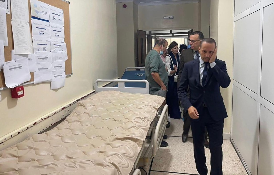  بعد "زلزال" أكادير.. هل يطال الإصلاح باقي مستشفيات المغرب؟ 