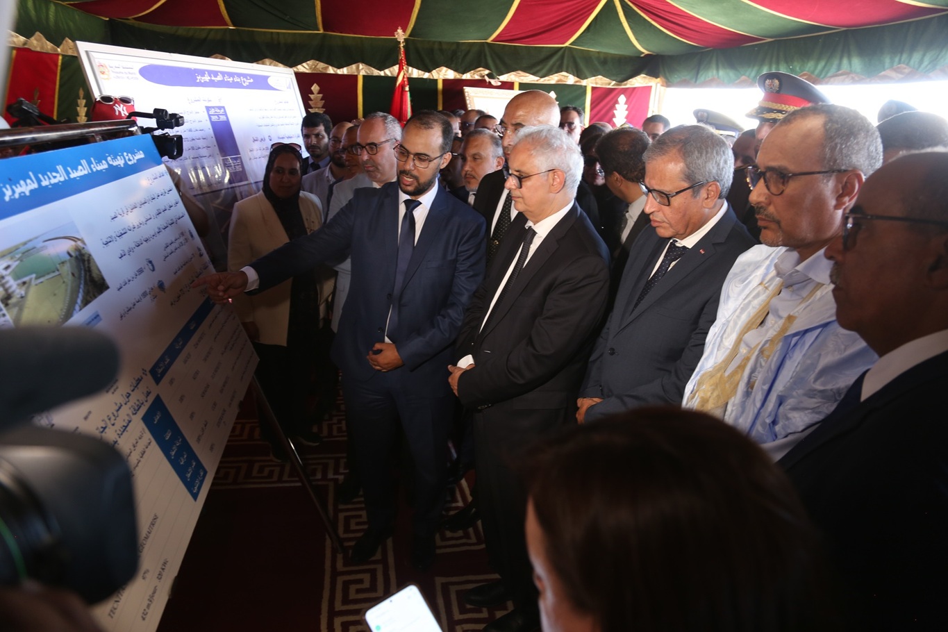  34 مليون درهم لتثنية طريق الكركرات و53 مليون درهم لتقوية المحور الطرقي نحو الداخلة 