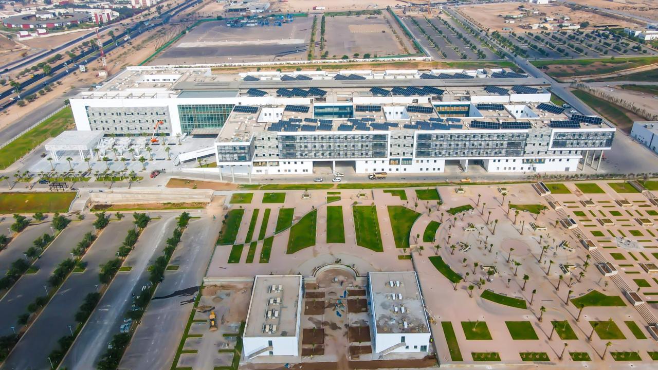 أكادير تتعزز بمركز استشفائي جامعي من الجيل الجديد بطاقة 867 سريرًا واستثمار يفوق 3 مليارات درهم