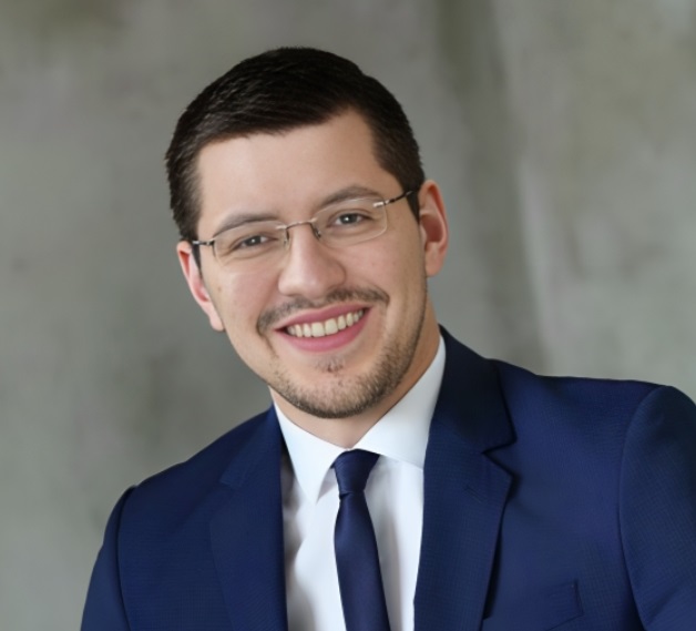  البرد والجوع وجهان لمعاناة واحدة في غزة 