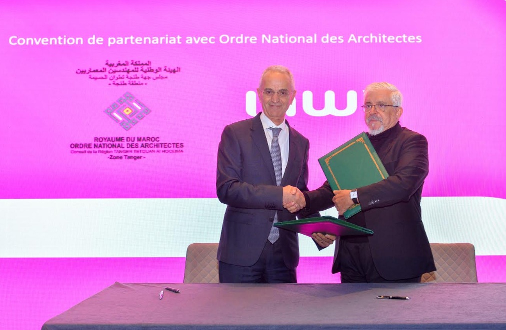  إنوي توقّع ثلاث اتفاقيات استراتيجية بطنجة لتعزيز إدماج الألياف البصرية في البنايات الجديدة 