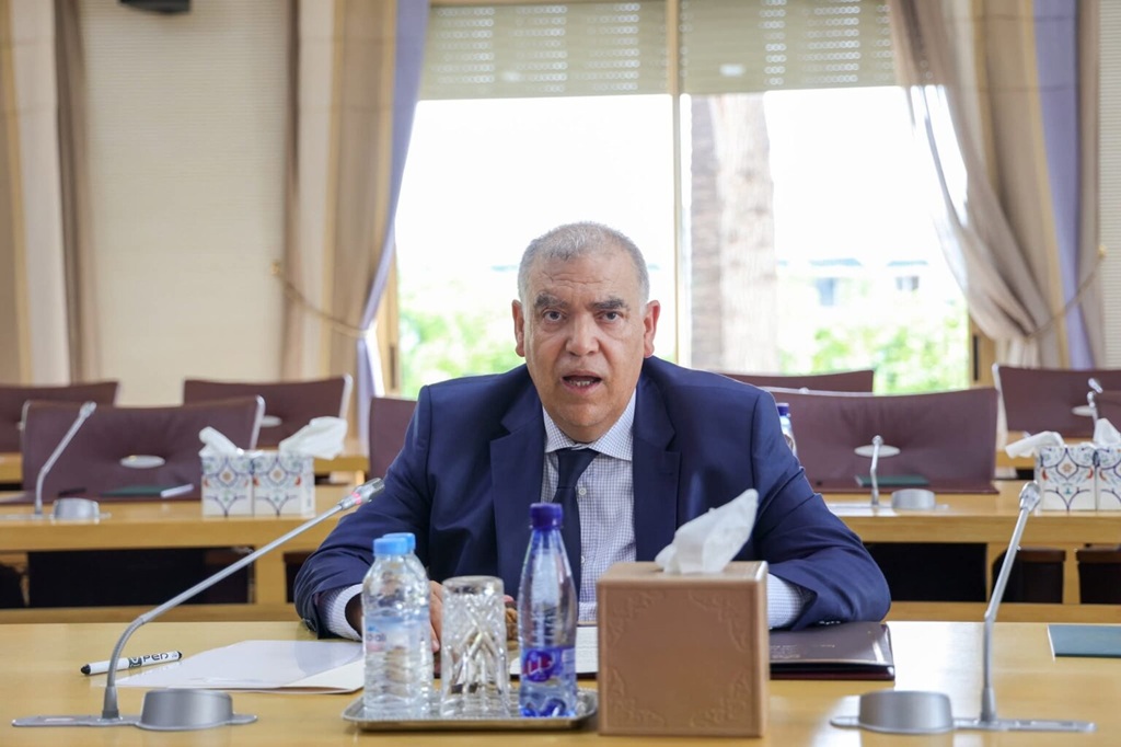 لفتيت يجتمع برؤساء الجهات استعداداً لإطلاق جيل جديد من برامج التنمية المندمجة