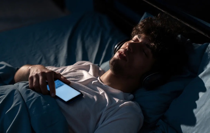  مخاطر المخدرات الرقمية تصل إلى البرلمان المغربي 