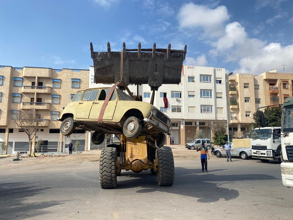  لديك سيارة مهملة بأحد شوارع المدن المغربية؟ وزارة الداخلية توضح مصيرها 