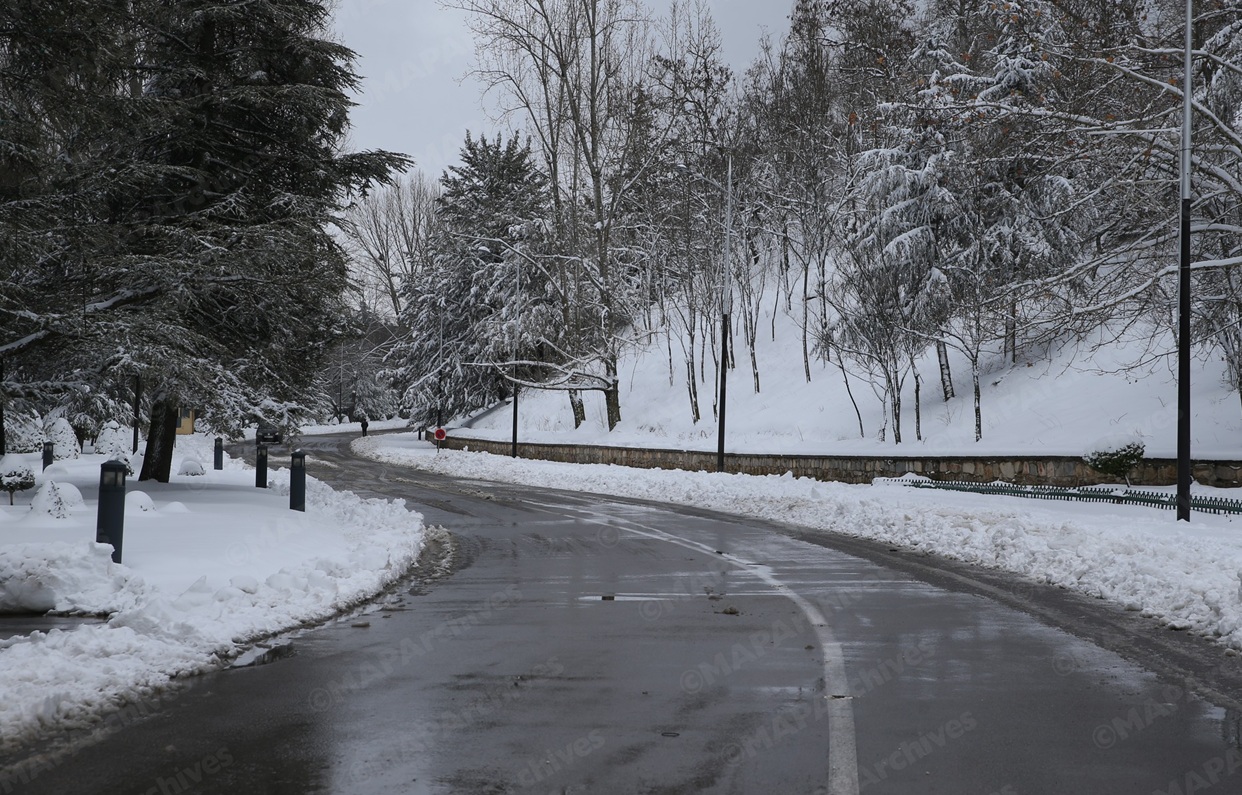 تحذير ودعوة لتجنب التنقلات غير الضرورية بسبب سوء الأحوال الجوية المرتقبة بعدد من مناطق المملكة