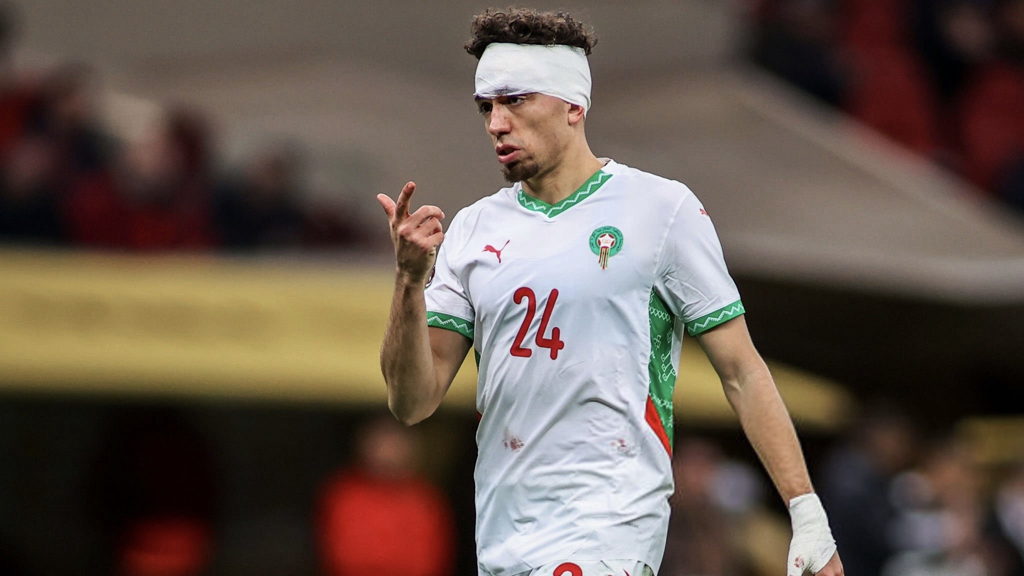  نائل العيناوي.. المقاتل الذي أضاء سماء كأس إفريقيا 2025 بروحه القيادية 