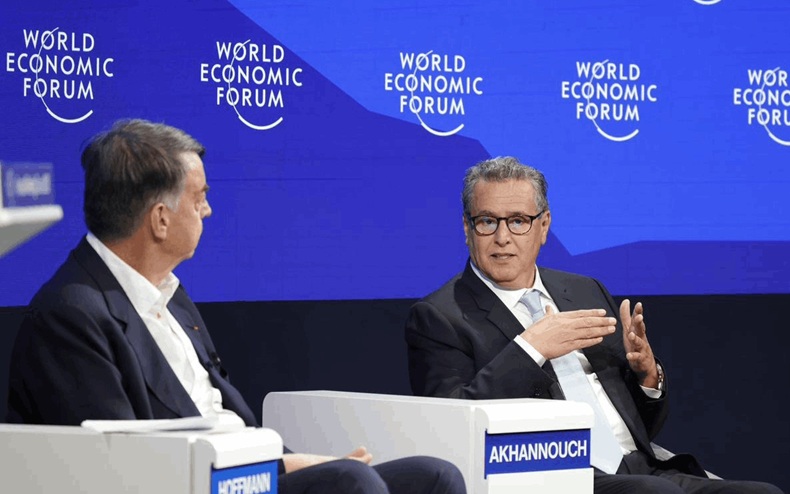  أخنوش من دافوس: الرؤية الملكية استطاعت الجمع بين الطموح الاجتماعي والرصانة الاقتصادية 