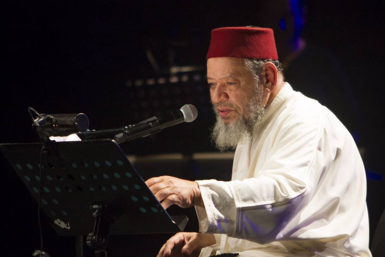  رحيل أسطورة الطرب المغربي عبد الهادي بلخياط عن 86 عامًا 