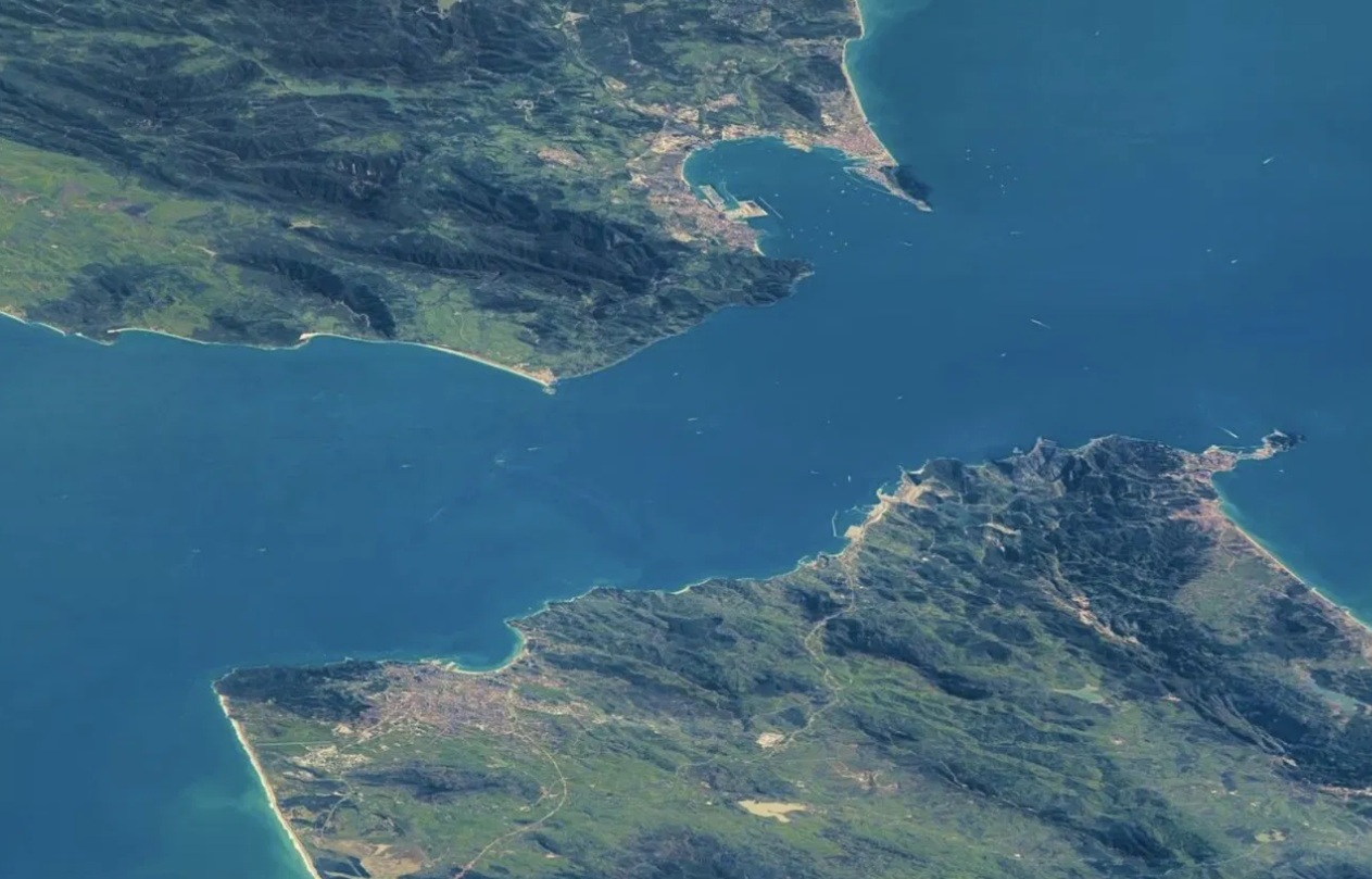  شركات الهندسة الإسبانية تصعّد قضائياً ضد الحكومة بسبب النفق بين المغرب وإسبانيا 