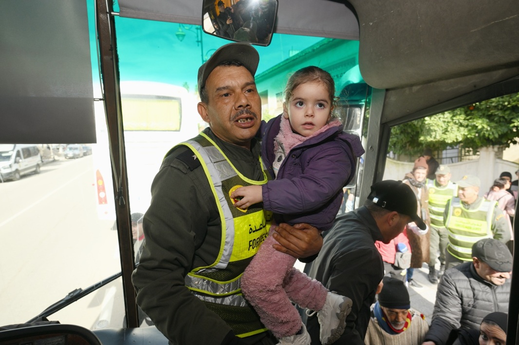  تدخلات ميدانية ومراكز إيواء جديدة لاستقبال المتضررين من ارتفاع منسوب وادي اللوكوس بالقصر الكبير 