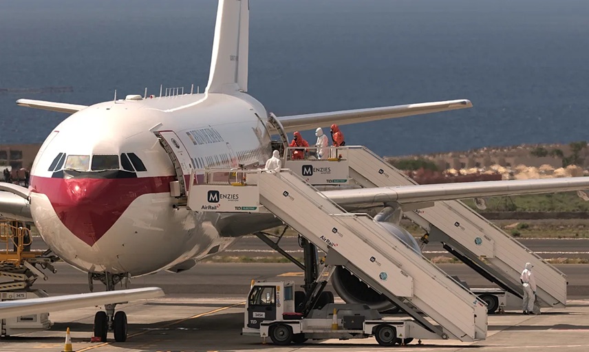  المغرب يرفض هبوط طائرة تقل مصابين بفيروس "هانتا" ويبرر قراره باعتبارات صحية وقانونية 